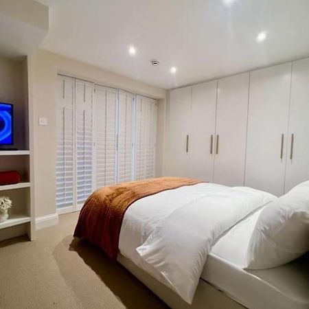 New Flat In Holland Park Apartment ลอนดอน ภายนอก รูปภาพ