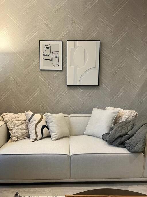 New Flat In Holland Park Apartment ลอนดอน ภายนอก รูปภาพ